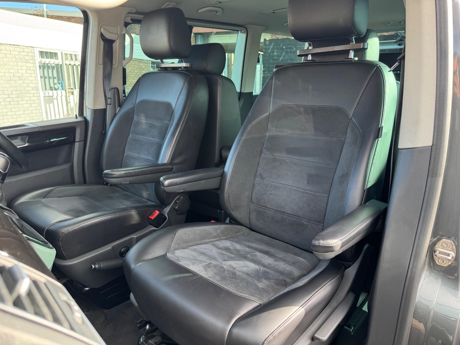 Used Volkswagen Caravelle 2016 for sale - 76457944: Photo 25