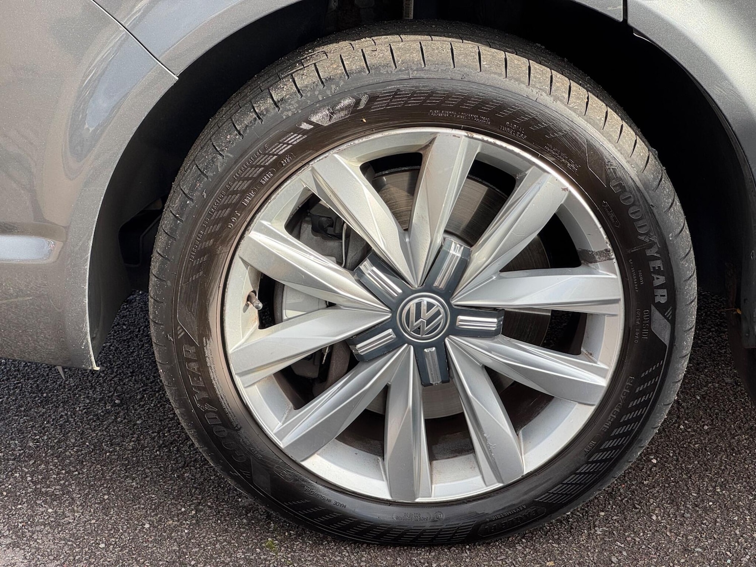 Used Volkswagen Caravelle 2016 for sale - 76457944: Photo 36