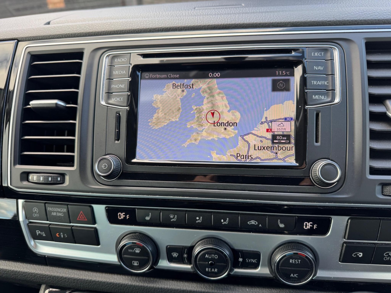 Used Volkswagen Caravelle 2016 for sale - 76457944: Photo 39