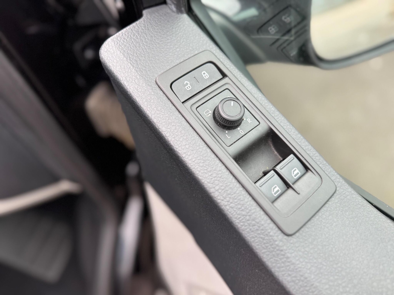 Used Volkswagen Transporter 2016 for sale - 77982650: Photo 22