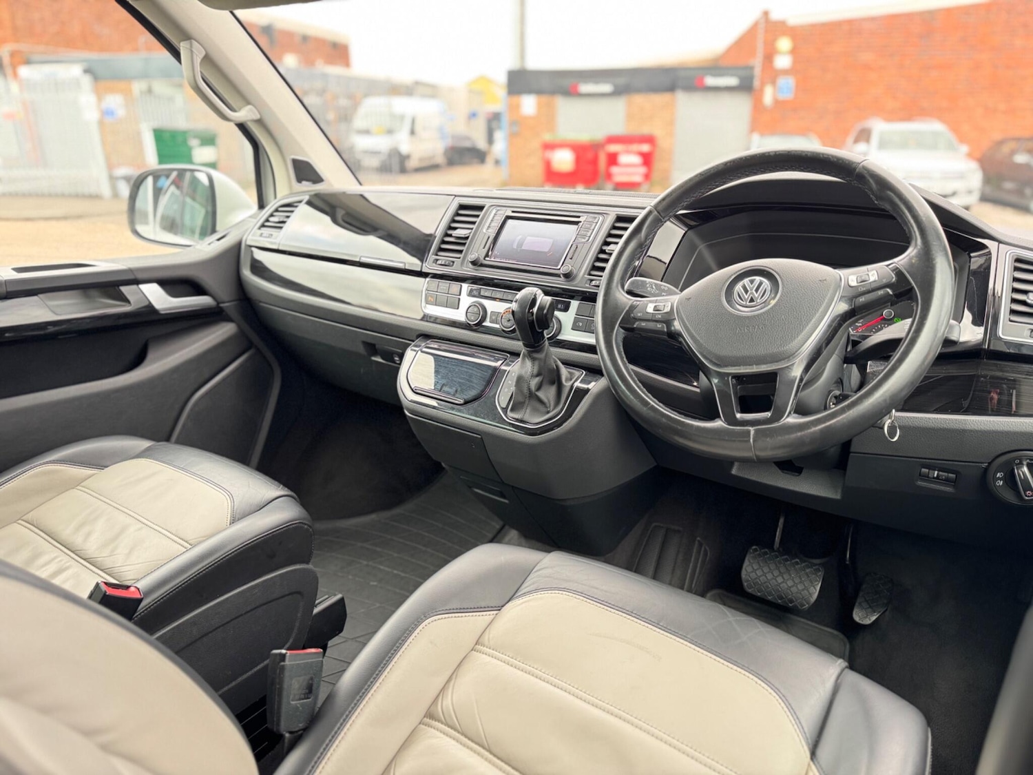 Used Volkswagen Caravelle 2016 for sale - 76865944: Photo 19