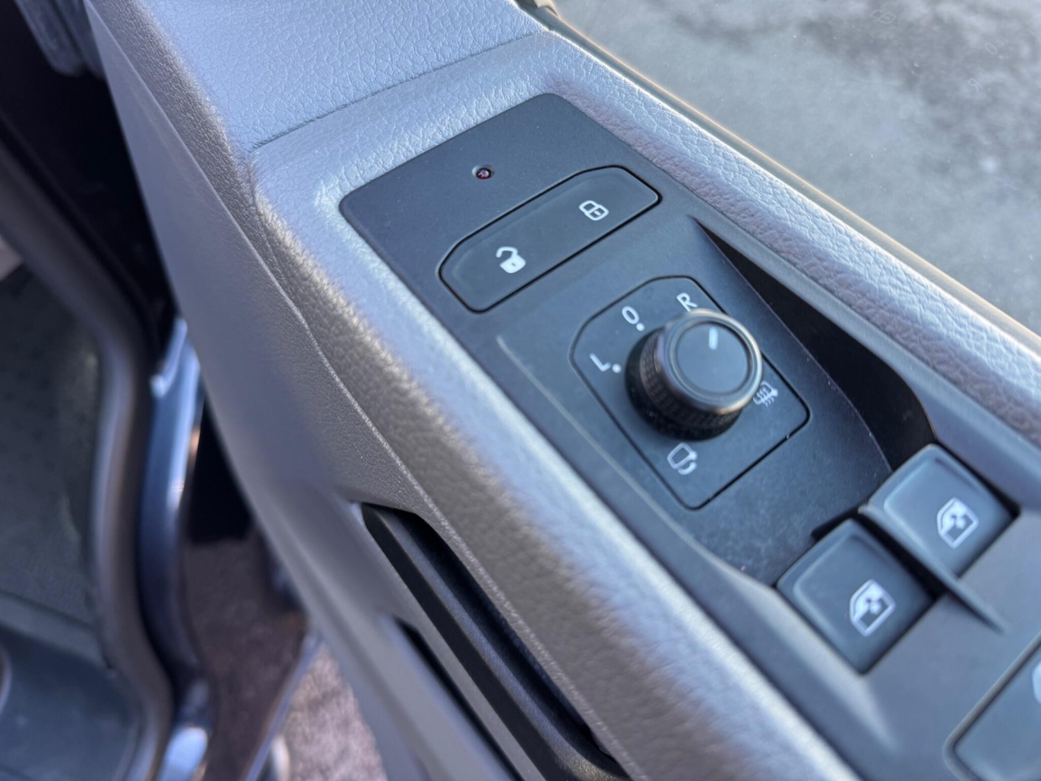 Used Volkswagen Transporter 2020 for sale - 76995755: Photo 28