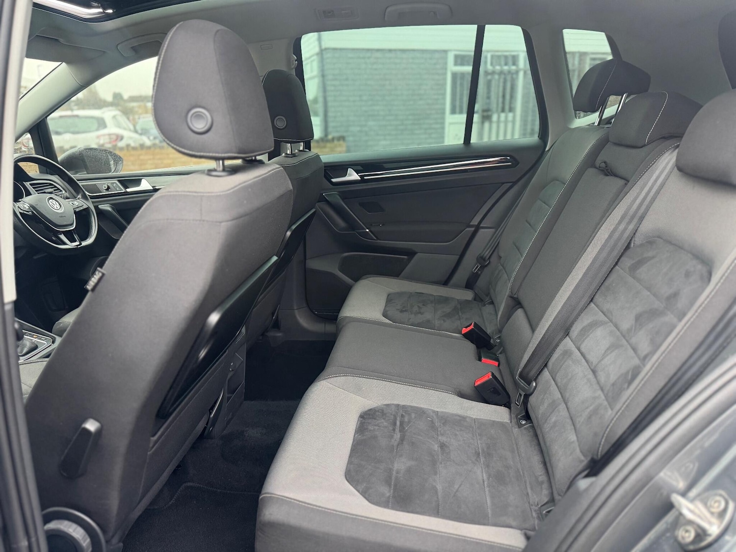 Used Volkswagen Golf SV 2017 for sale - 77057369: Photo 10