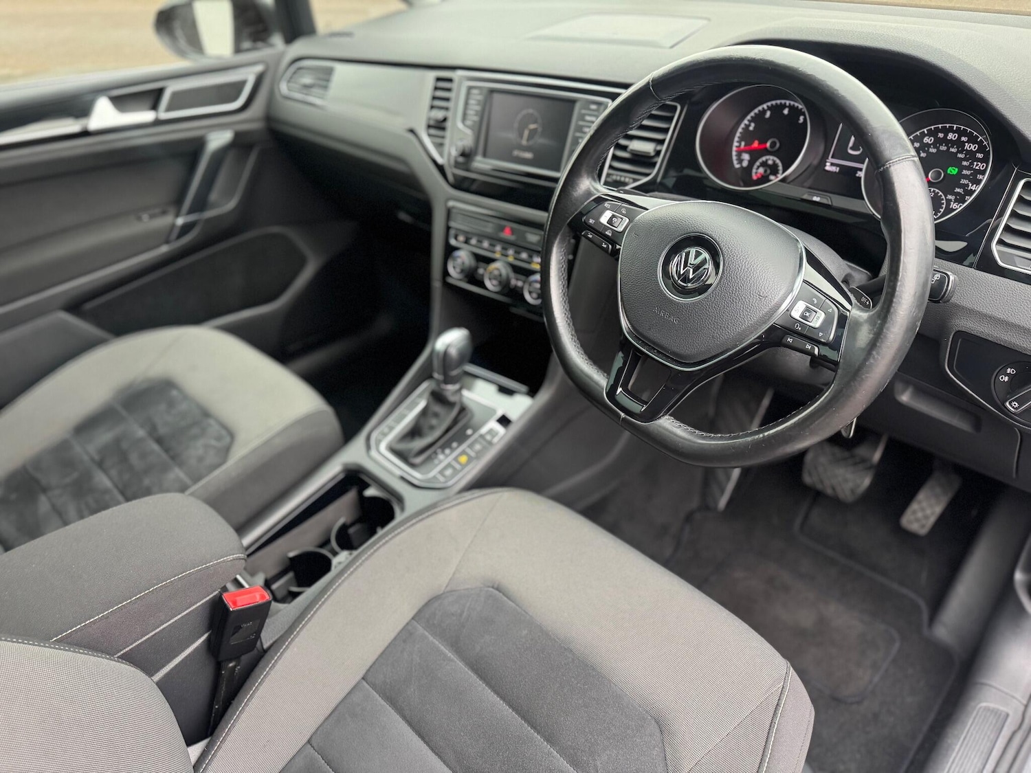 Used Volkswagen Golf SV 2017 for sale - 77057369: Photo 24