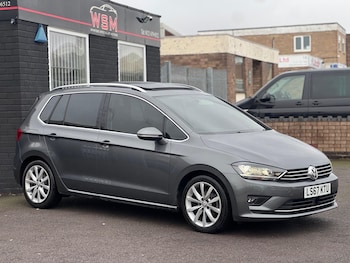 Used Volkswagen Golf SV 2017 for sale - 77057369: Photo