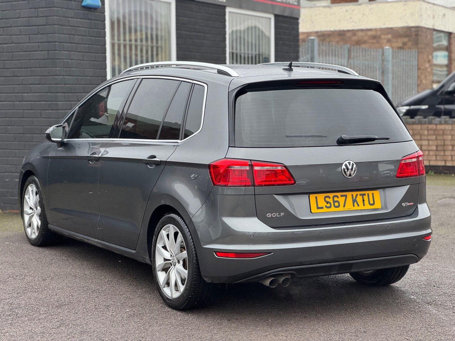 Used Volkswagen Golf SV 2017 for sale - 77057369: Photo 35