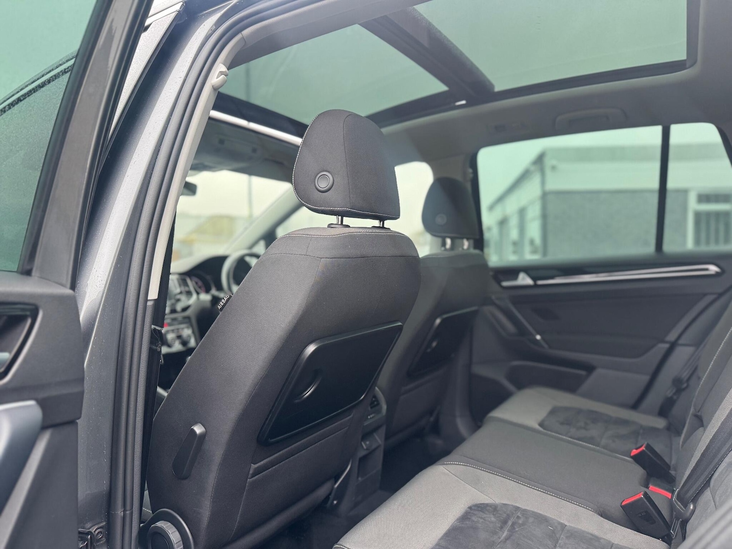 Used Volkswagen Golf SV 2017 for sale - 77057369: Photo 9