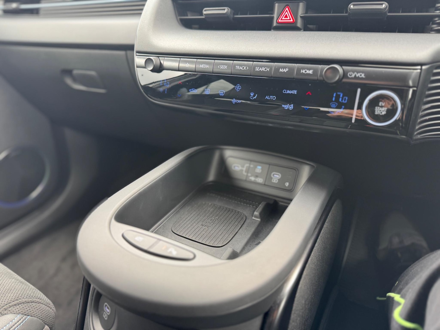 Used Hyundai IONIQ 5 2024 for sale - 76913563: Photo 44