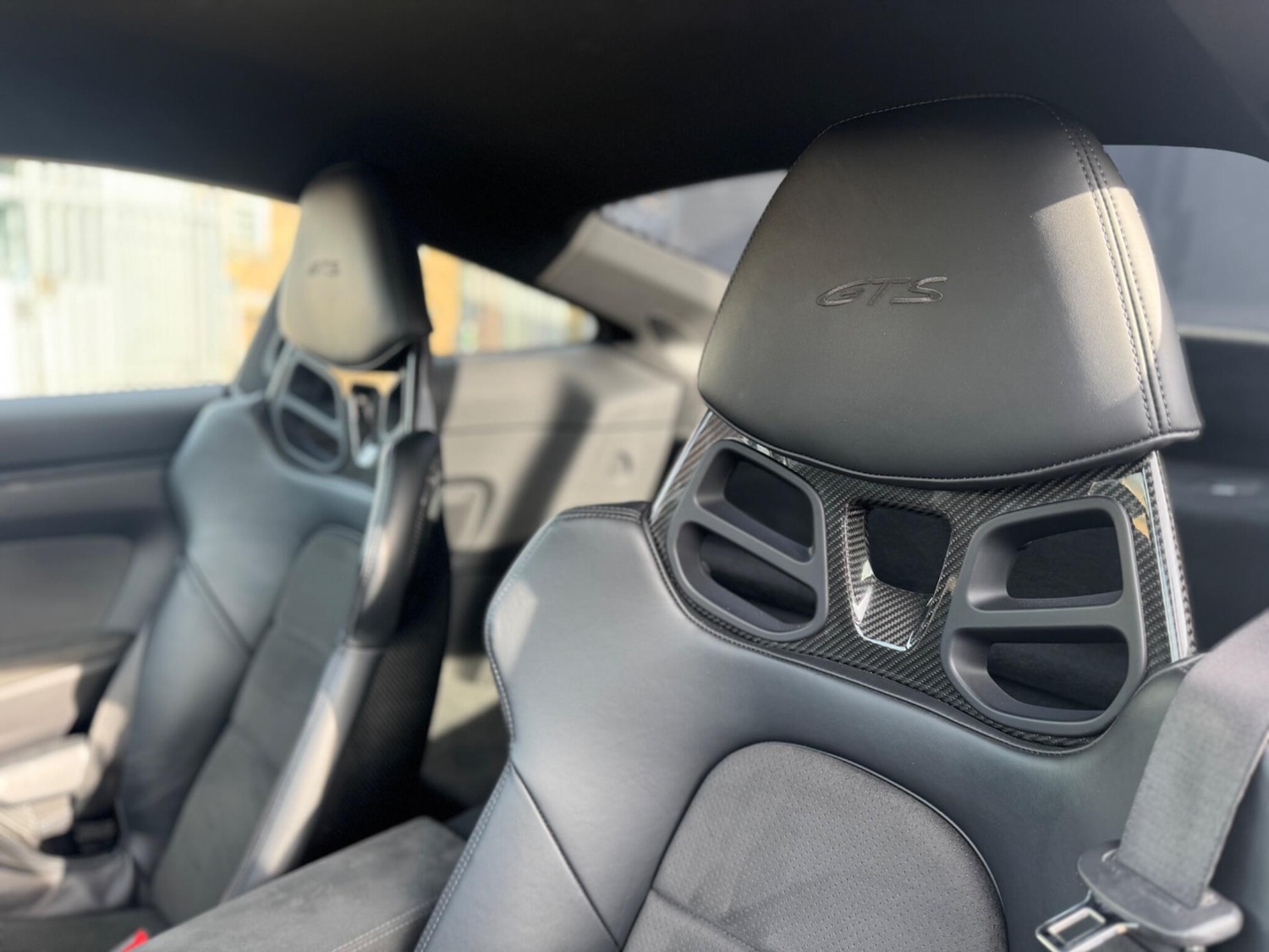 Used Porsche 911 2022 for sale - 77939752: Photo 26