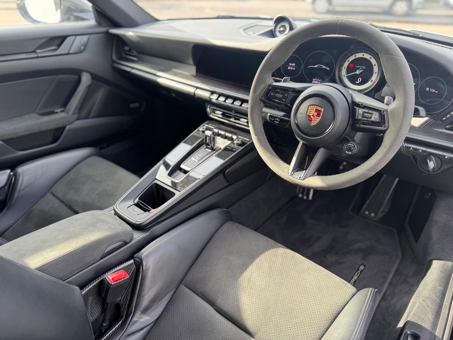 Used Porsche 911 2022 for sale - 77939752: Photo 27