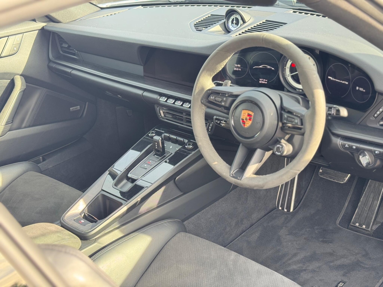 Used Porsche 911 2022 for sale - 77939752: Photo 28