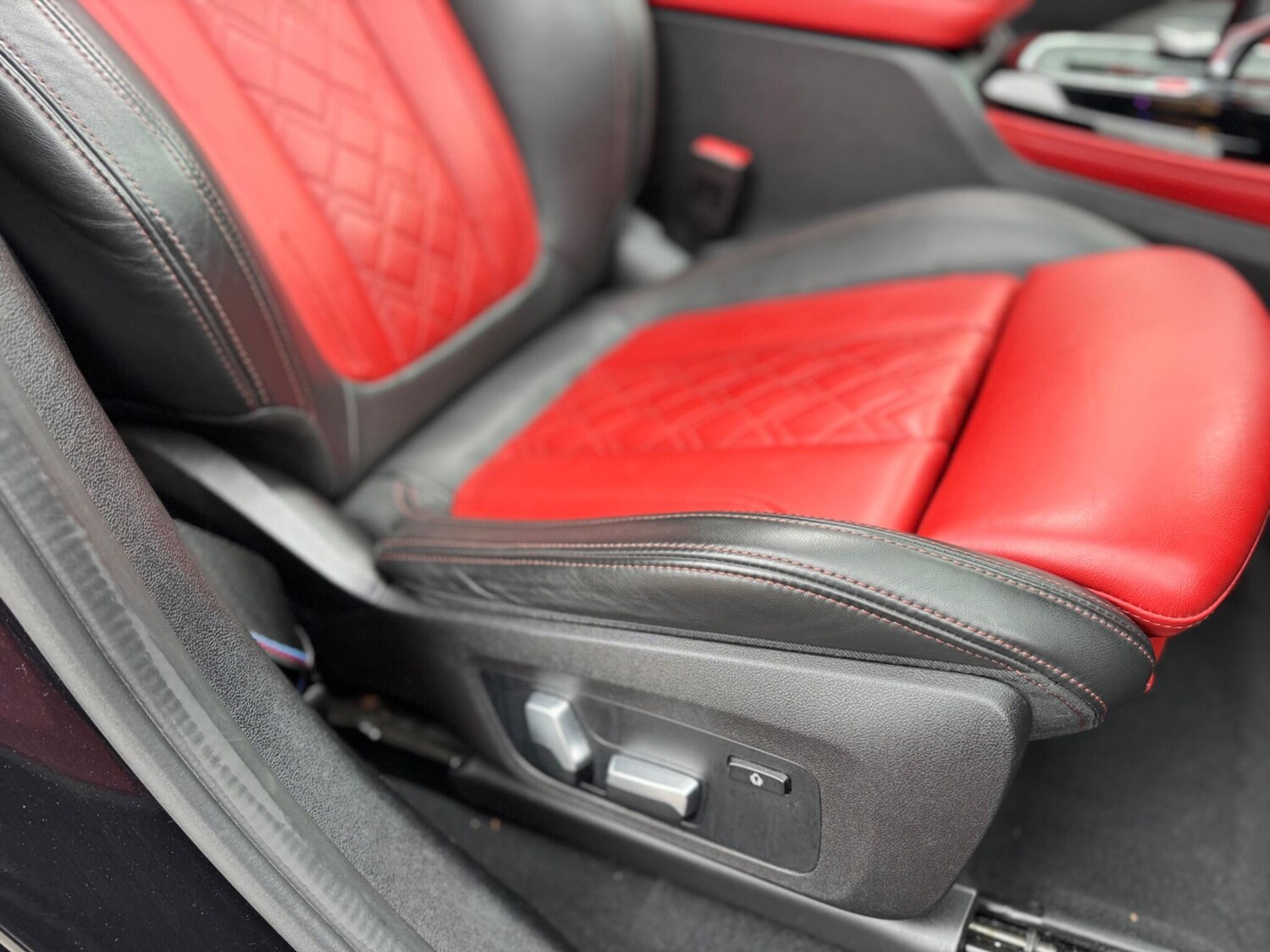 Used BMW X4 for sale - 76584636: Photo 25