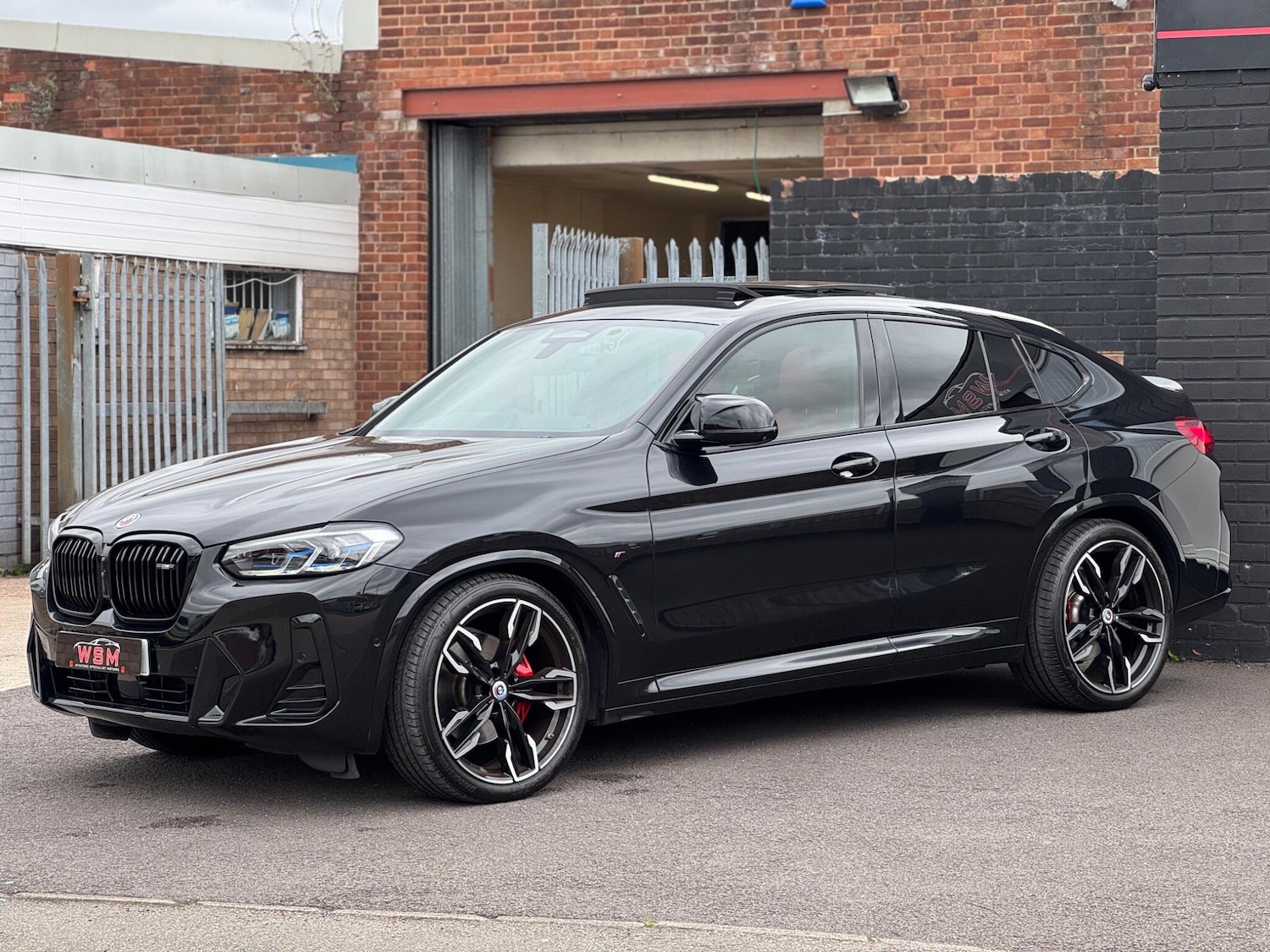 Used BMW X4 for sale - 76584636: Photo 4