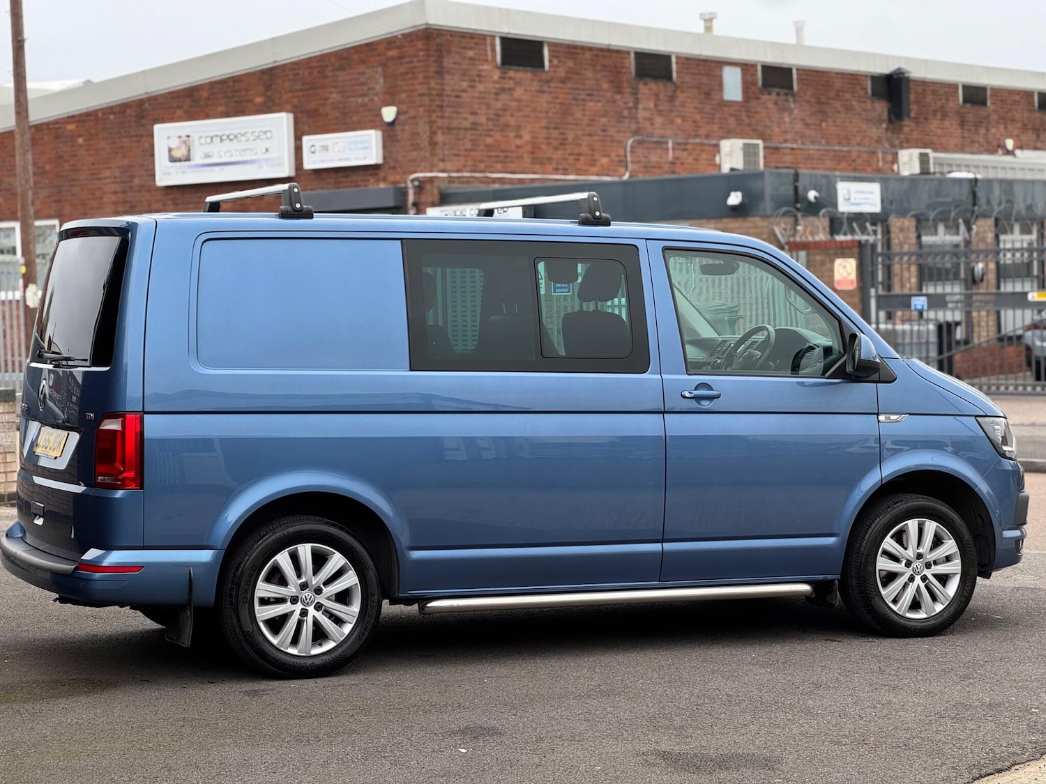 Used Volkswagen Transporter 2016 for sale - 77794410: Photo 10