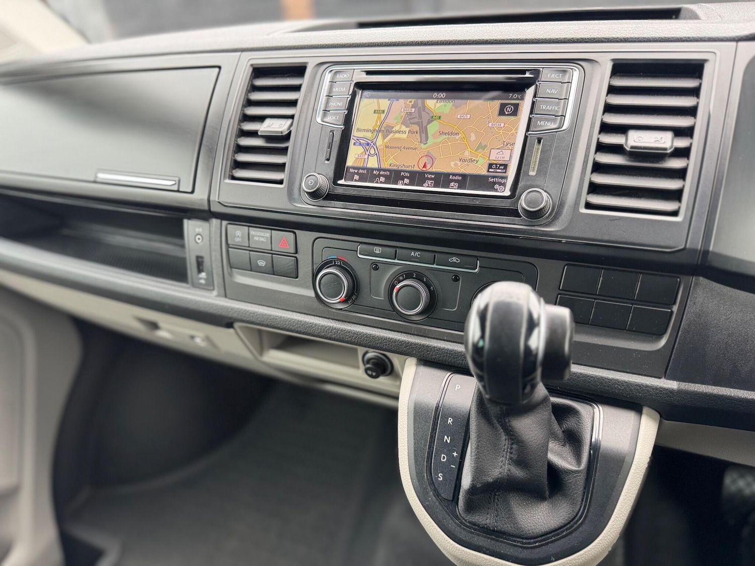 Used Volkswagen Transporter 2016 for sale - 77794410: Photo 24