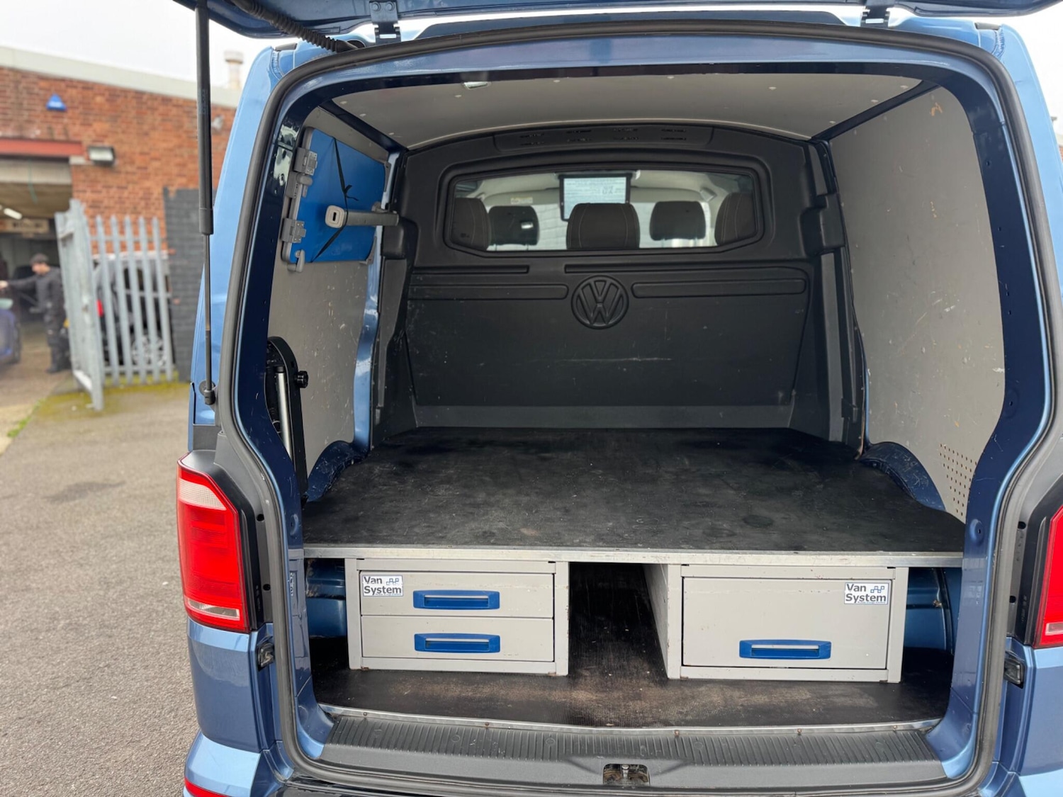 Used Volkswagen Transporter 2016 for sale - 77794410: Photo 29