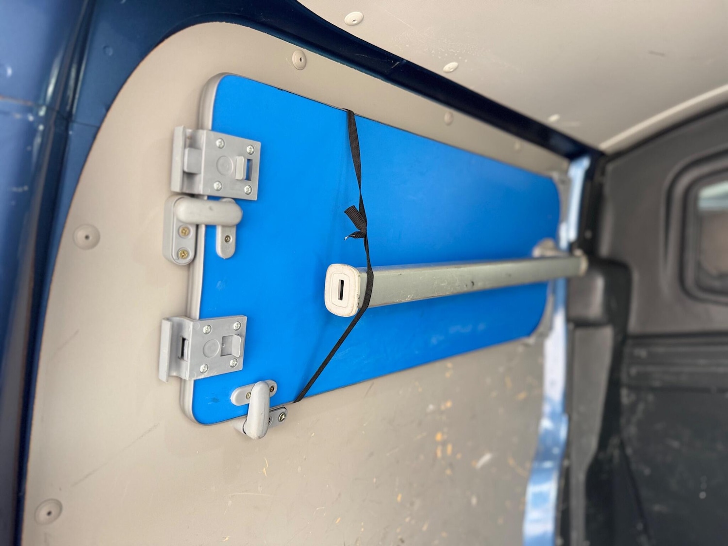 Used Volkswagen Transporter 2016 for sale - 77794410: Photo 42