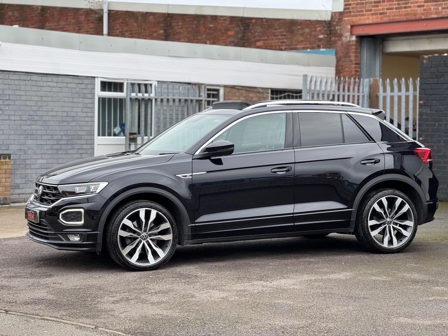 Used Volkswagen T-Roc 2021 for sale - 77633157: Photo 10