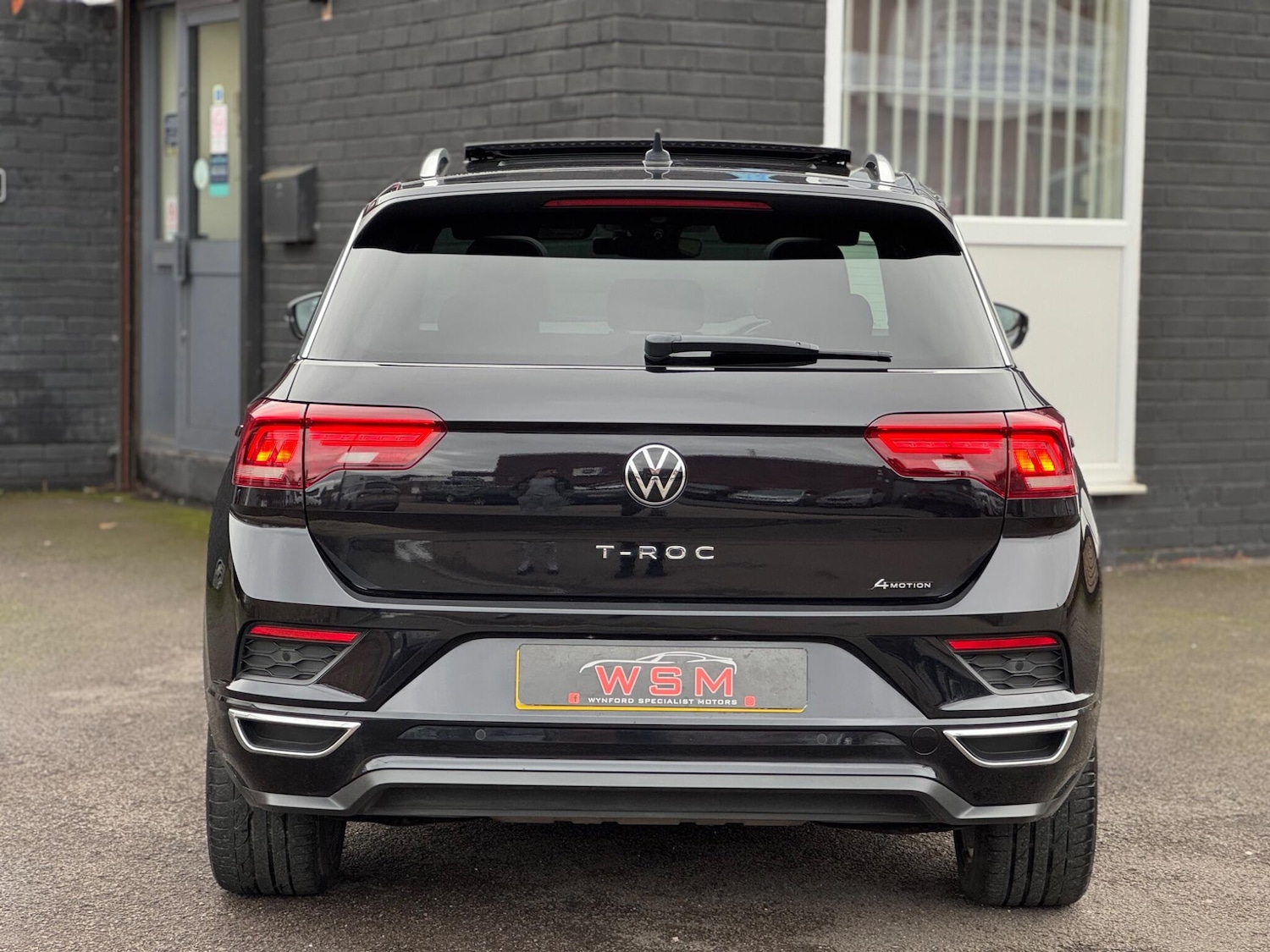 Used Volkswagen T-Roc 2021 for sale - 77633157: Photo 12