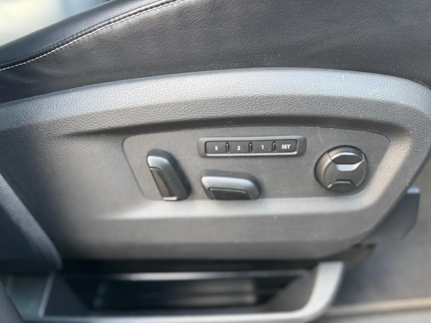 Used Volkswagen Caravelle 2020 for sale - 77067174: Photo 25