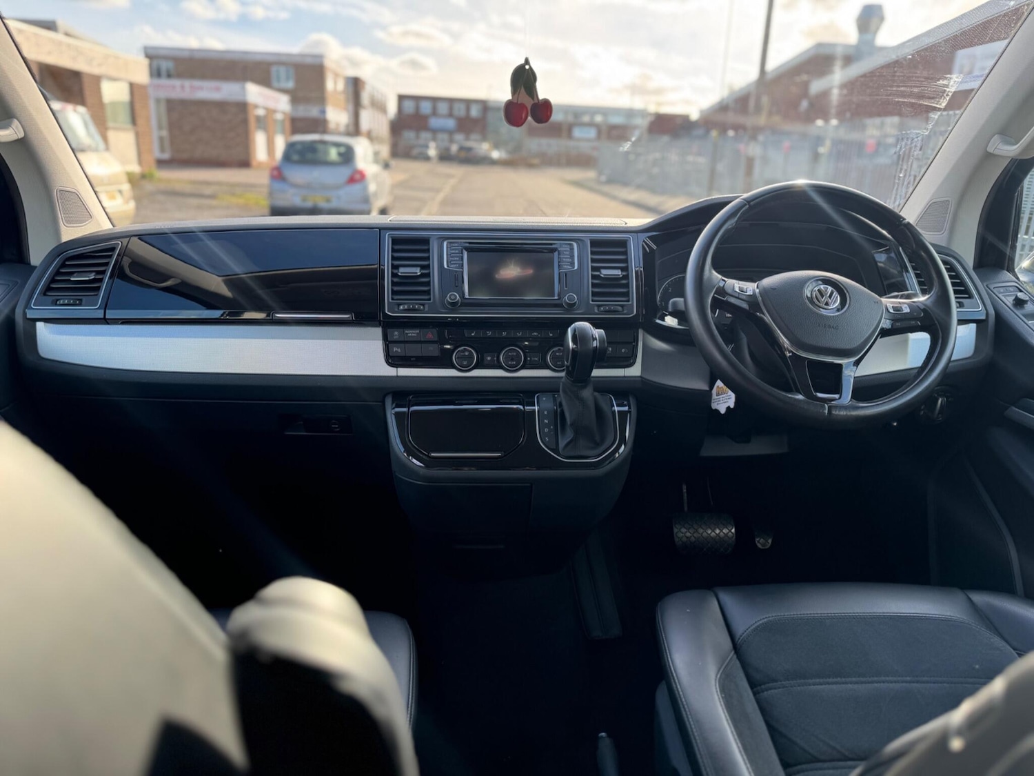 Used Volkswagen Caravelle for sale - 78148226: Photo 10