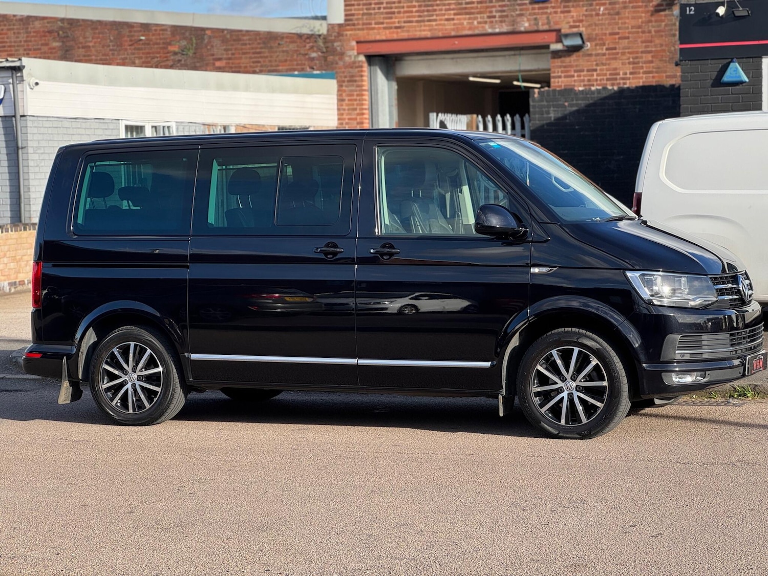 Used Volkswagen Caravelle for sale - 78148226: Photo 6