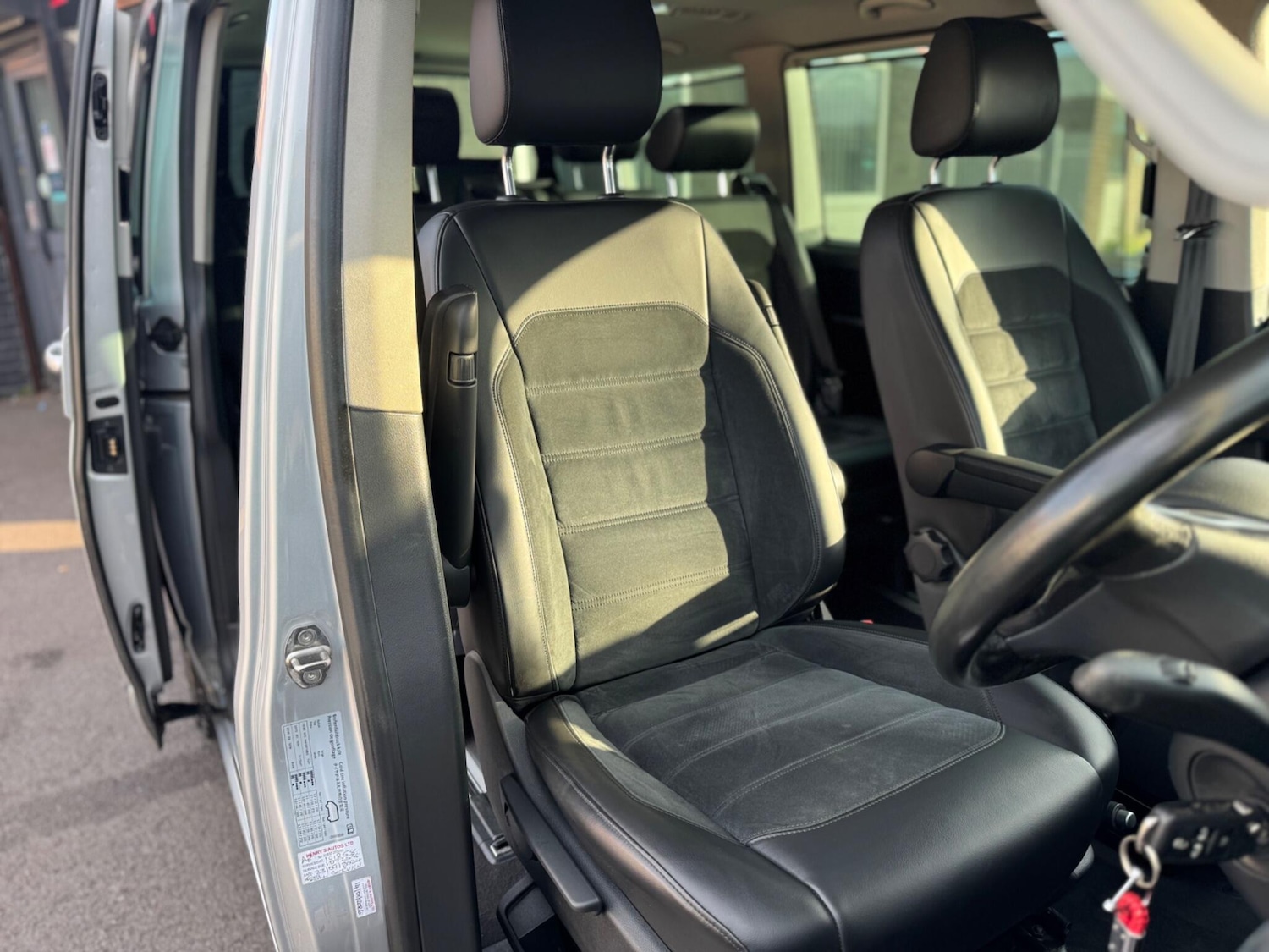 Used Volkswagen Caravelle 2016 for sale - 76377450: Photo 26