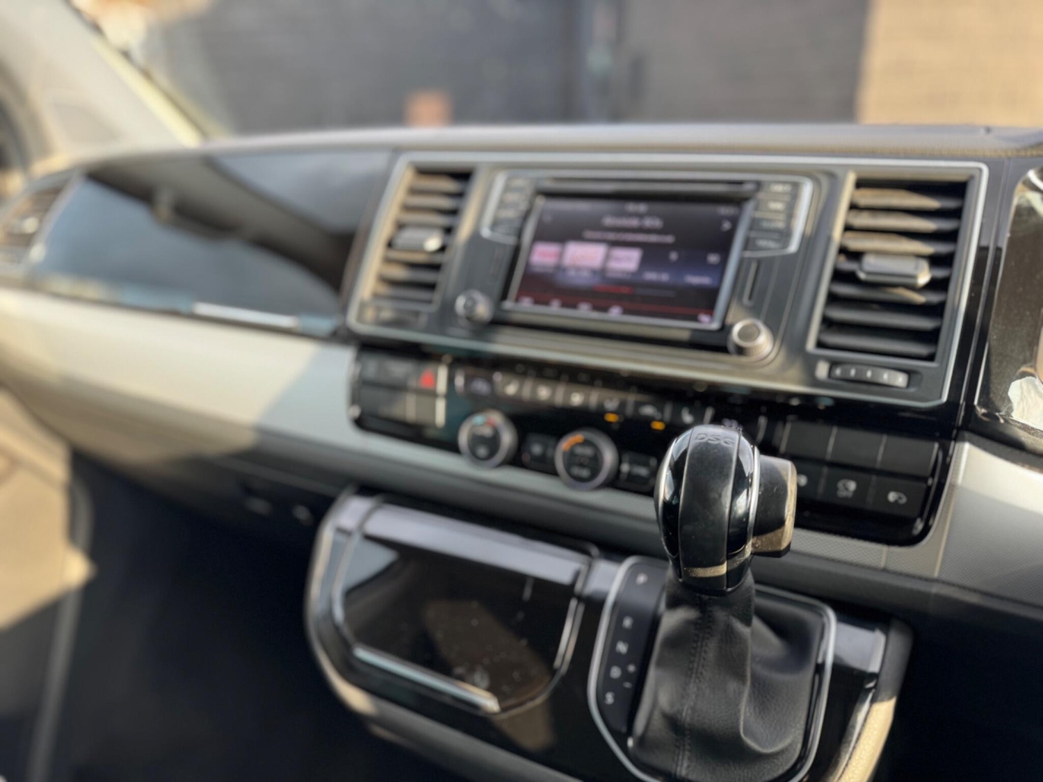 Used Volkswagen Caravelle 2016 for sale - 76377450: Photo 36