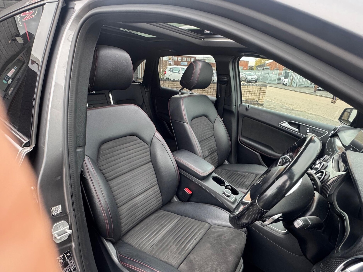 Used Mercedes-Benz B Class 2017 for sale - 76613299: Photo 12