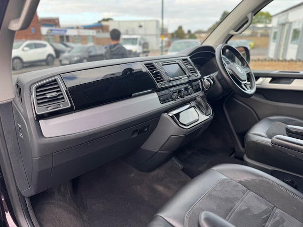 Used Volkswagen Caravelle 2016 for sale - 75645740: Photo 16