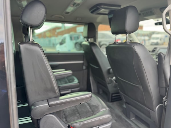 Used Volkswagen Caravelle 2016 for sale - 75645740: Photo 25