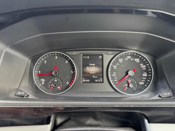Used Volkswagen Caravelle 2016 for sale - 75645740: Photo 37