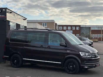 Used Volkswagen Caravelle 2016 for sale - 75645740: Photo