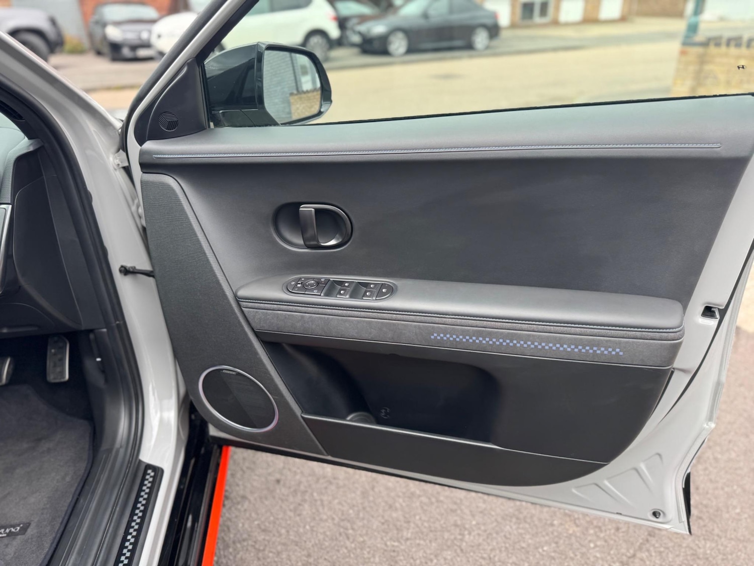 Used Hyundai IONIQ 5 2024 for sale - 76715354: Photo 30