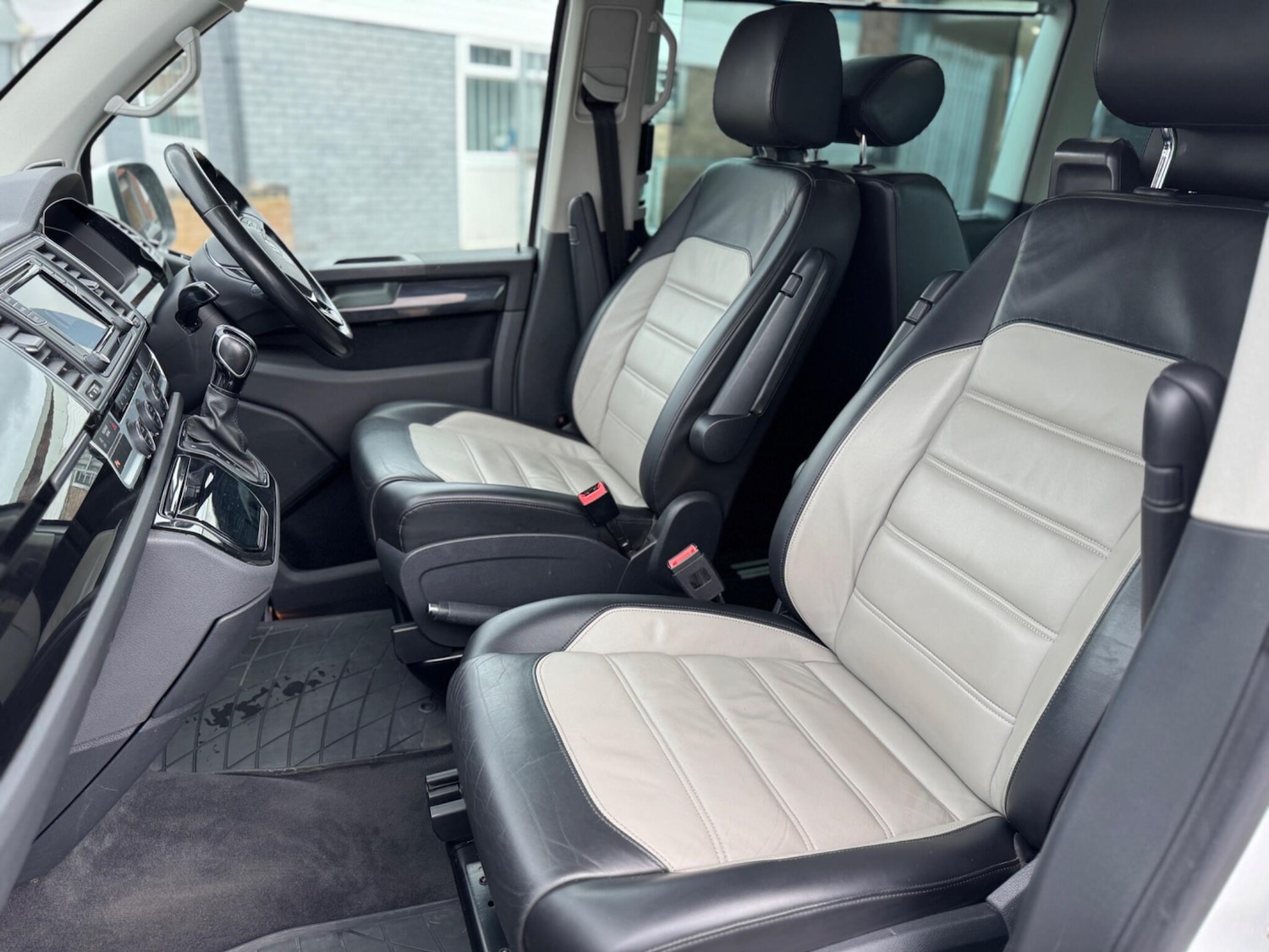 Used Volkswagen Caravelle 2016 for sale - 76521916: Photo 35