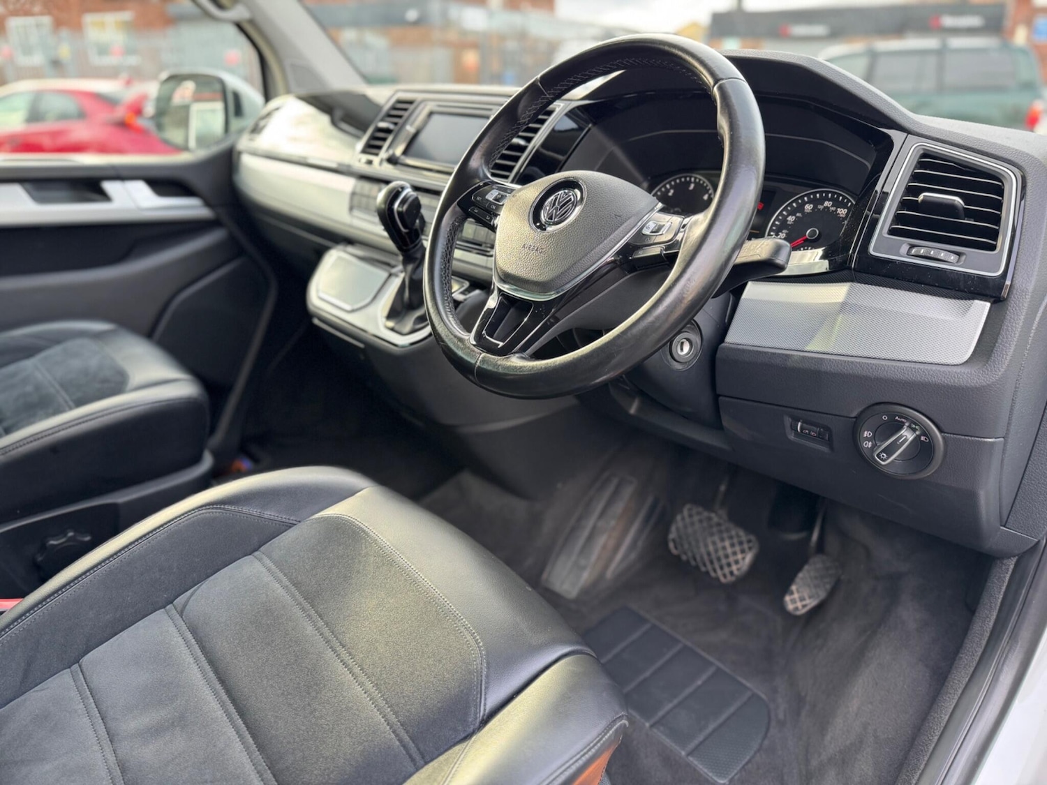 Used Volkswagen Caravelle 2015 for sale - 78127784: Photo 17