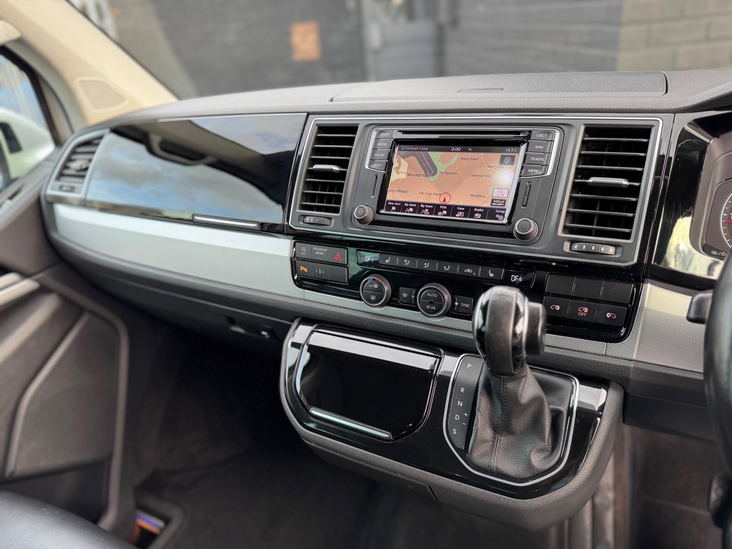 Used Volkswagen Caravelle 2015 for sale - 78127784: Photo 35