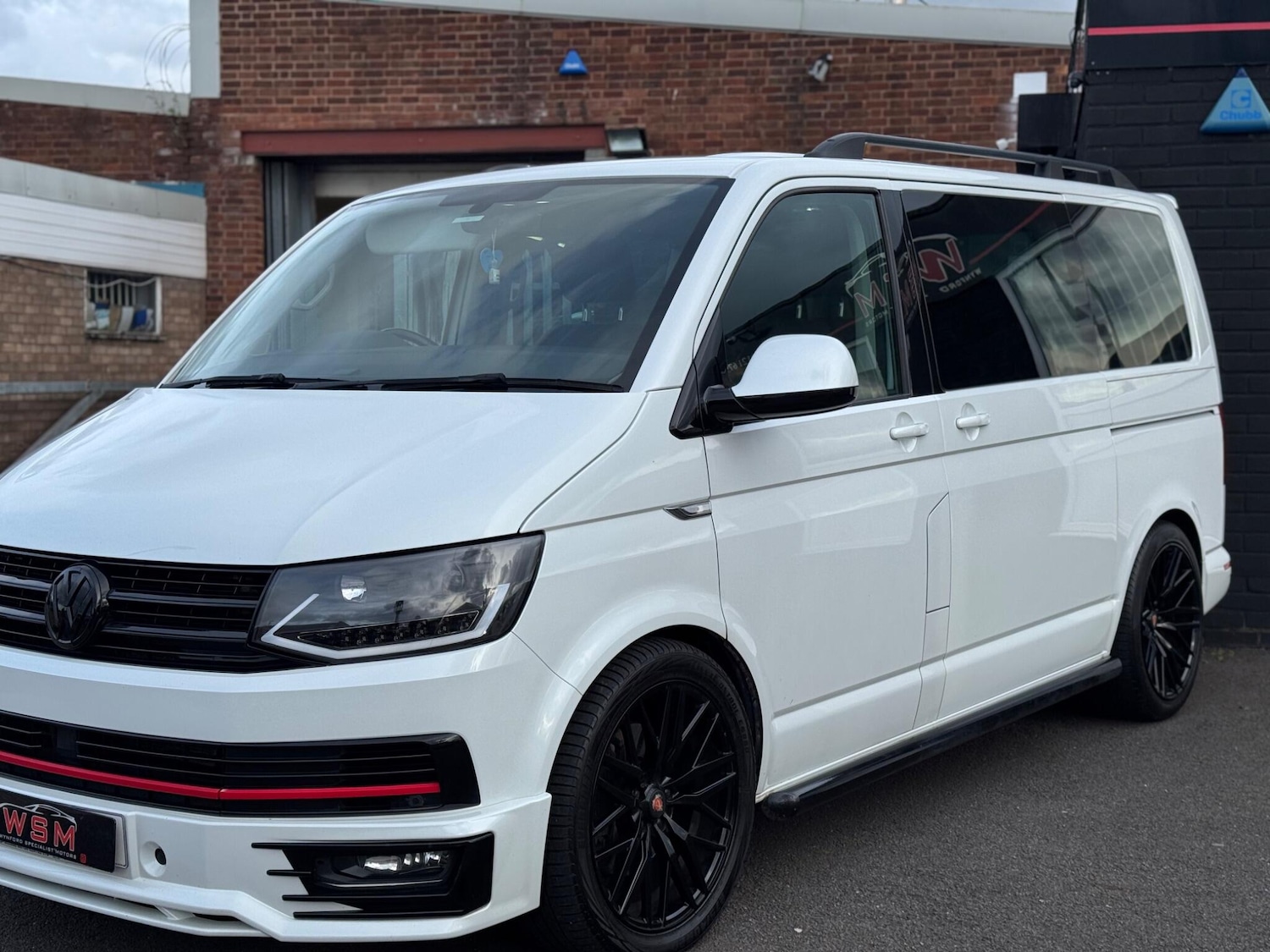 Used Volkswagen Caravelle 2015 for sale - 78127784: Photo 9