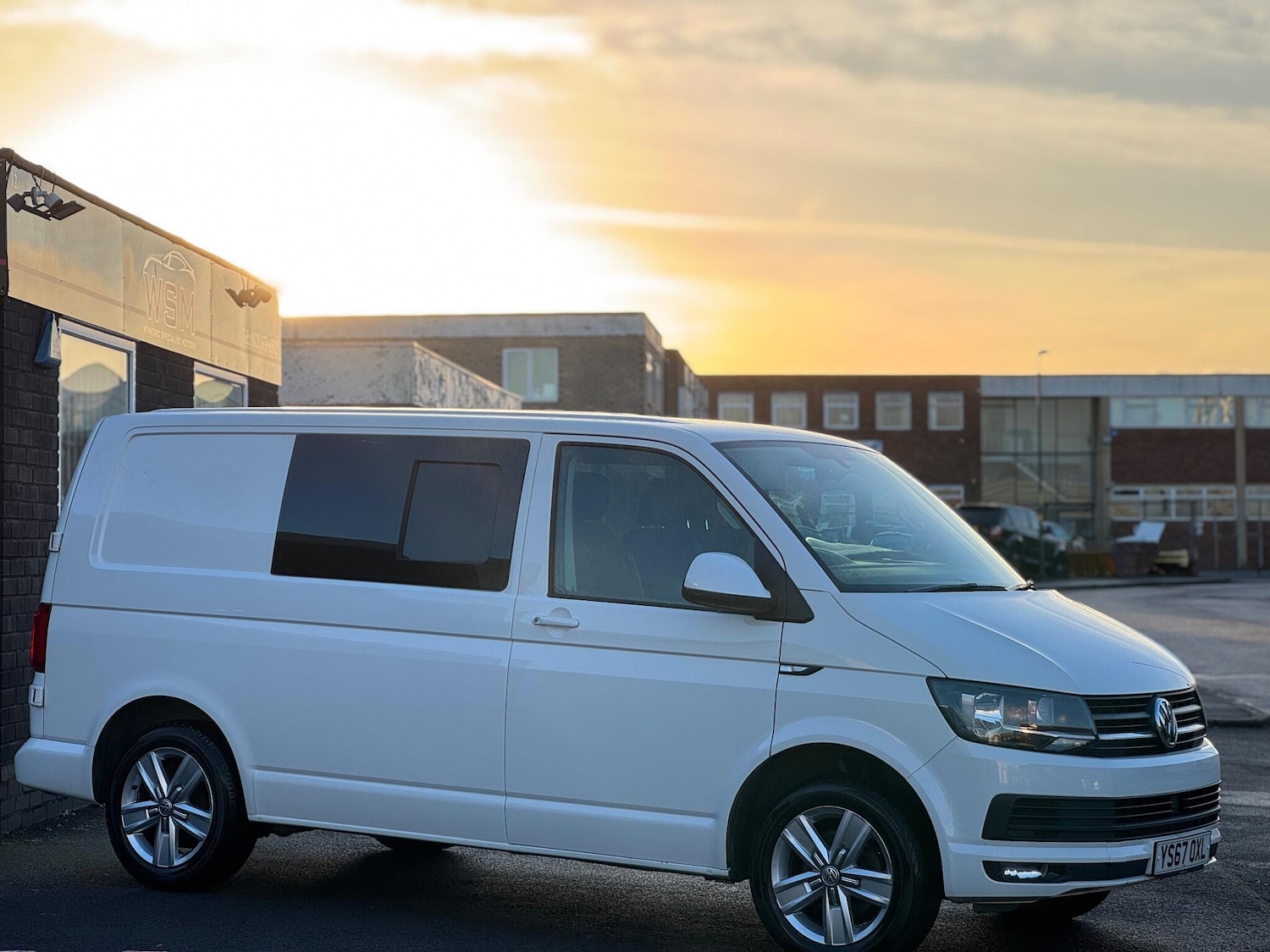 Used Volkswagen Transporter 2017 for sale - 77020890: Photo 5