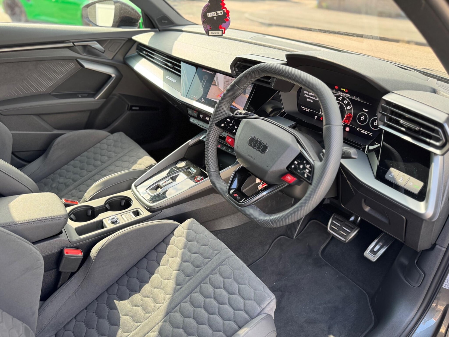 Used Audi RS3 2025 for sale - 77939605: Photo 23