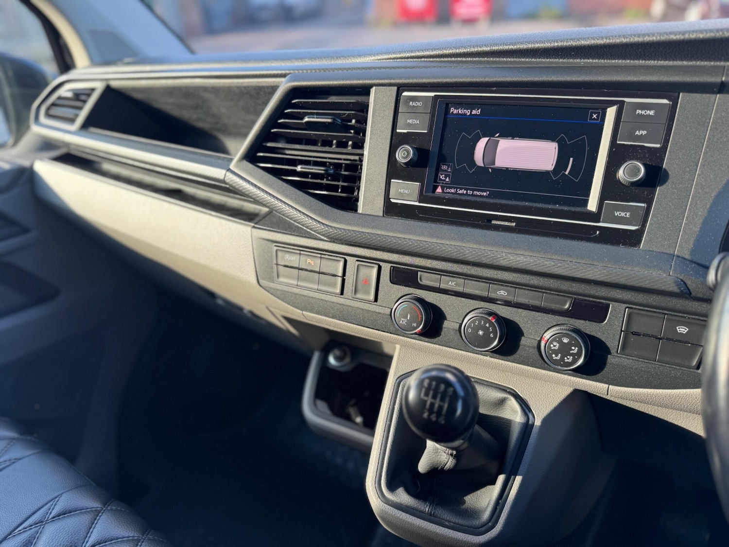 Used Volkswagen Transporter 2020 for sale - 76380560: Photo 30