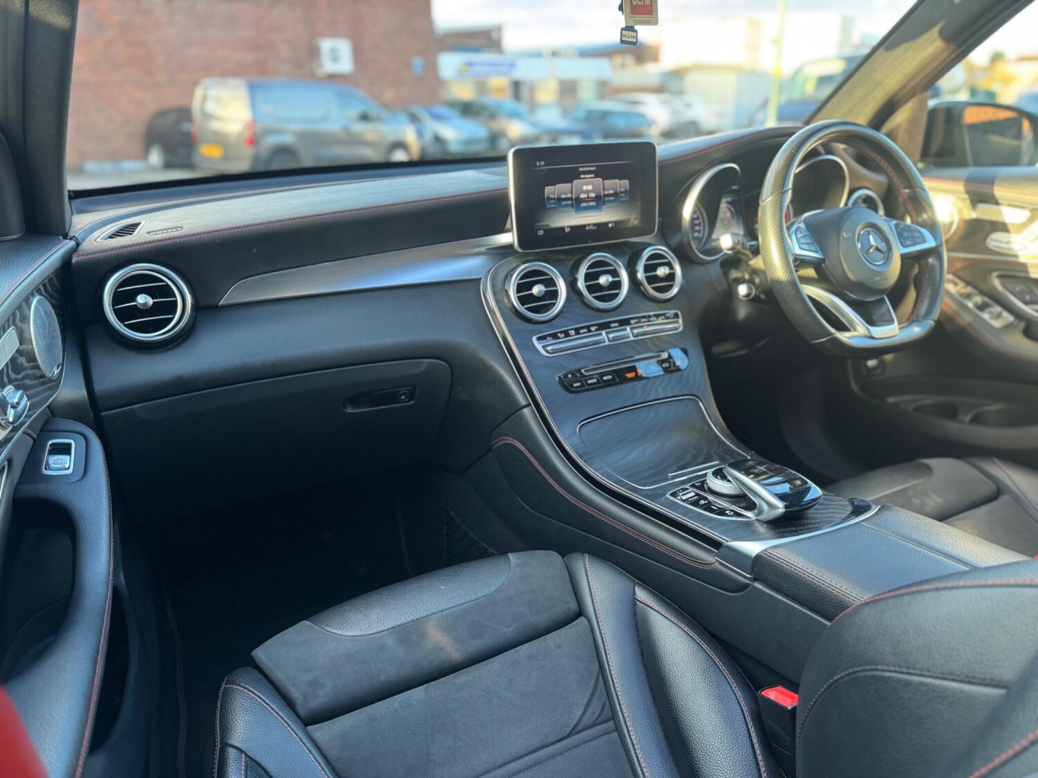 Used Mercedes-Benz GLC 2017 for sale - 77838894: Photo 18