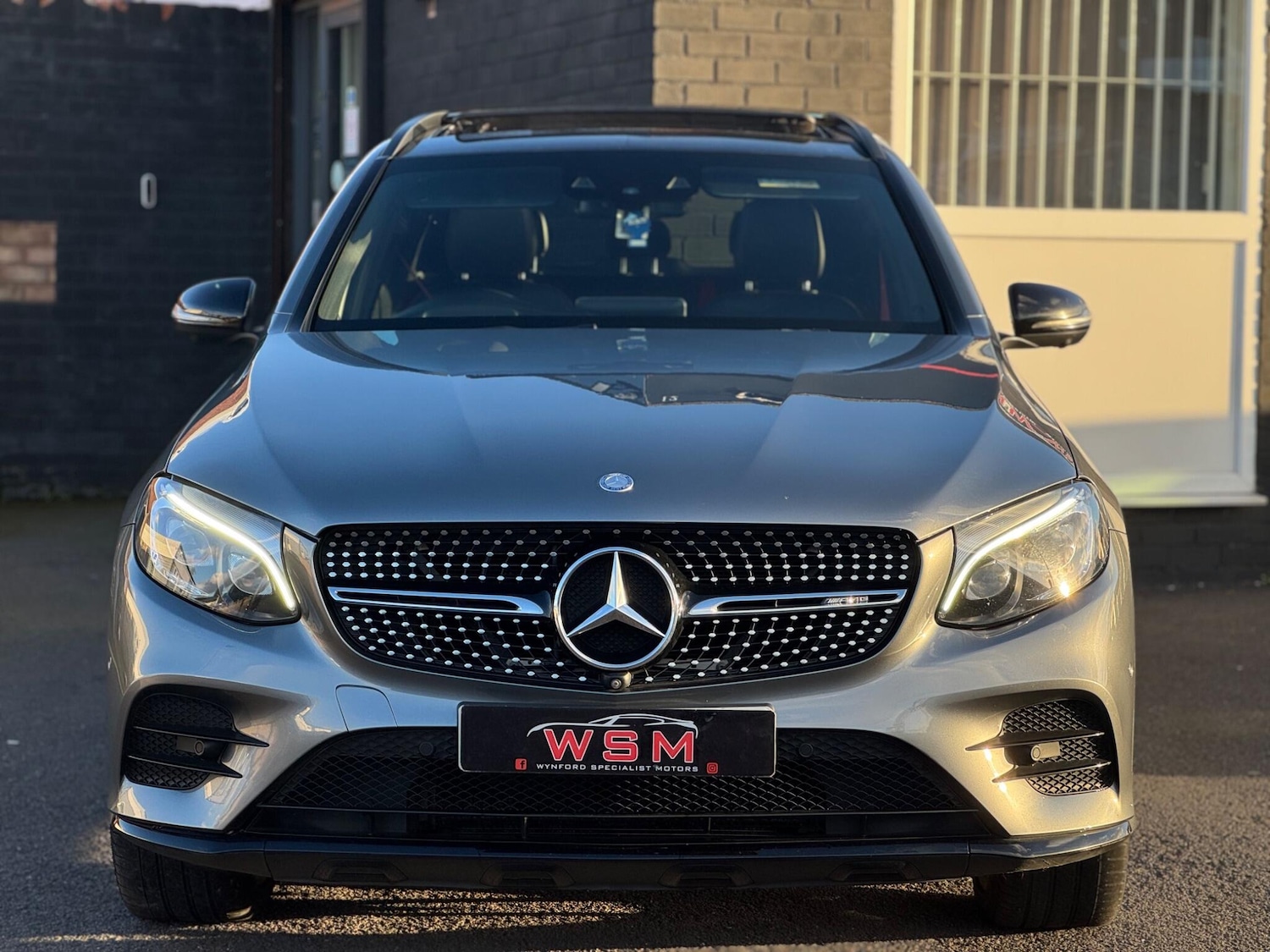 Used Mercedes-Benz GLC 2017 for sale - 77838894: Photo 2