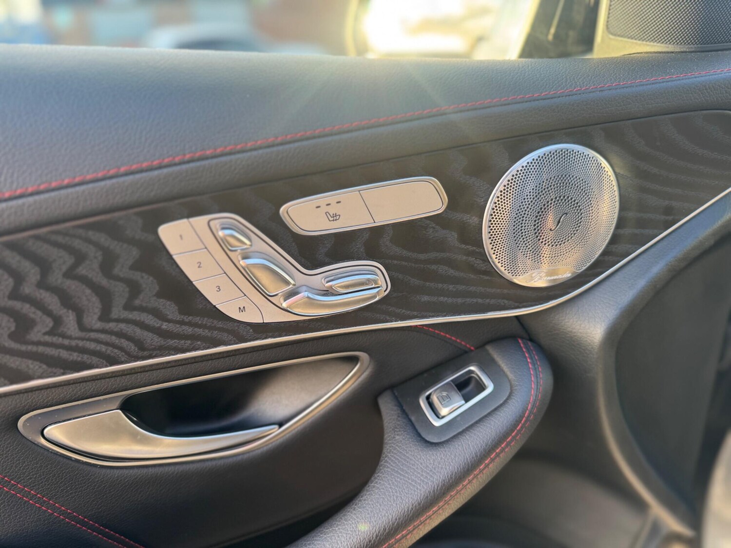 Used Mercedes-Benz GLC 2017 for sale - 77838894: Photo 32