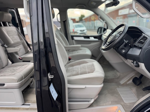 Used Volkswagen Caravelle 2016 for sale - 76270529: Photo 9