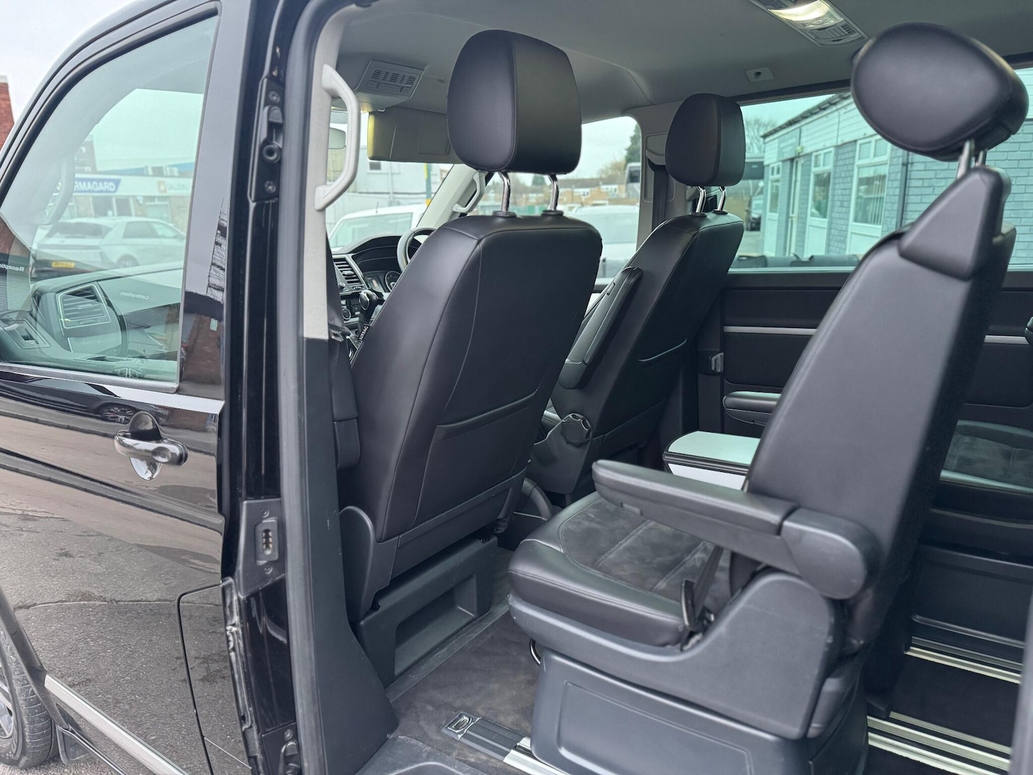 Used Volkswagen Caravelle 2016 for sale - 77060425: Photo 18