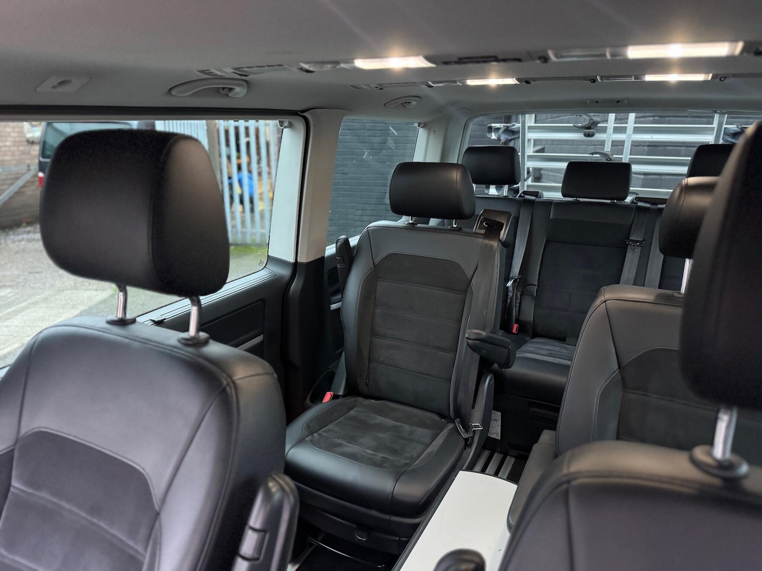 Used Volkswagen Caravelle 2016 for sale - 77060425: Photo 19