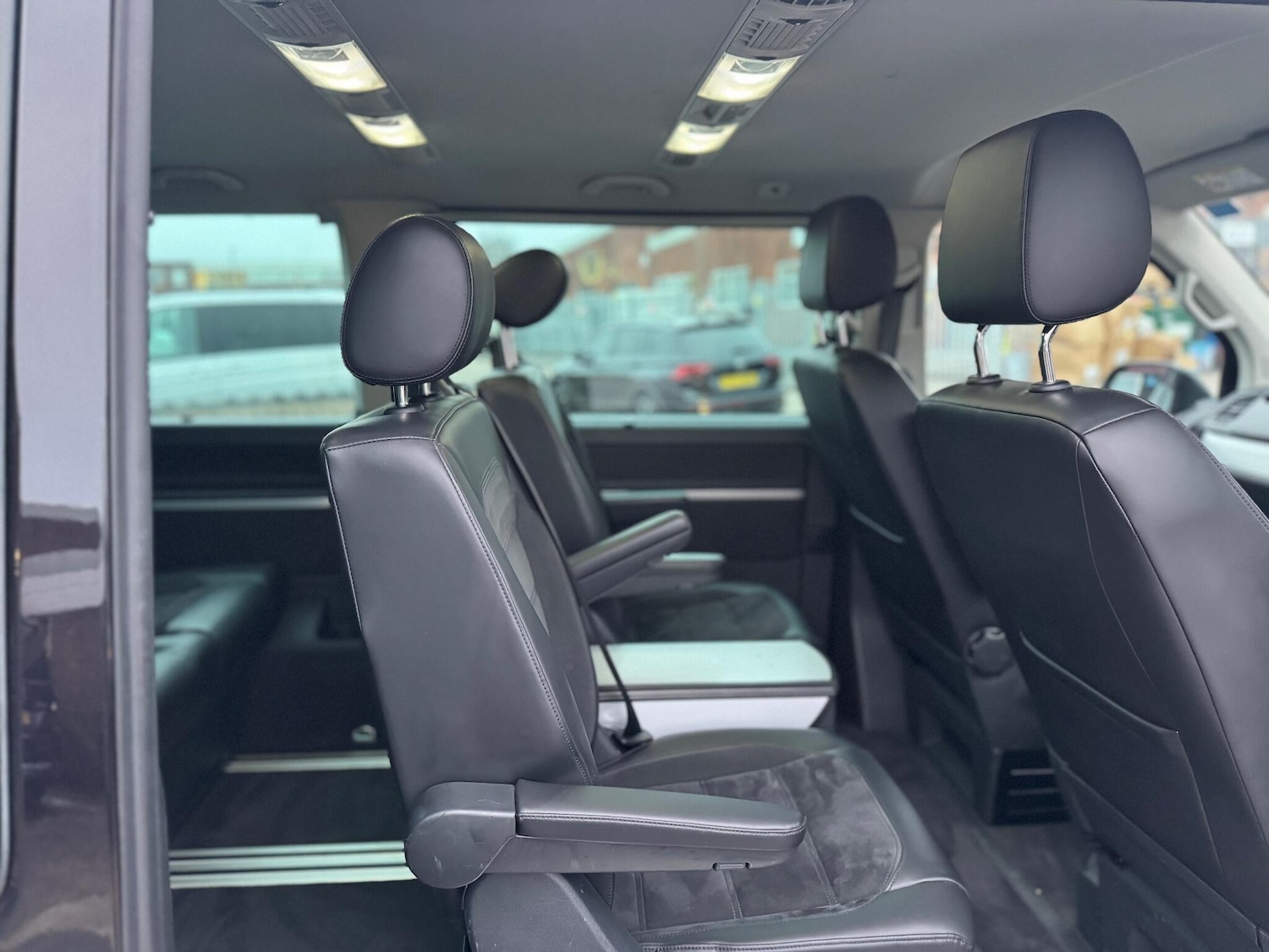 Used Volkswagen Caravelle 2016 for sale - 77060425: Photo 23