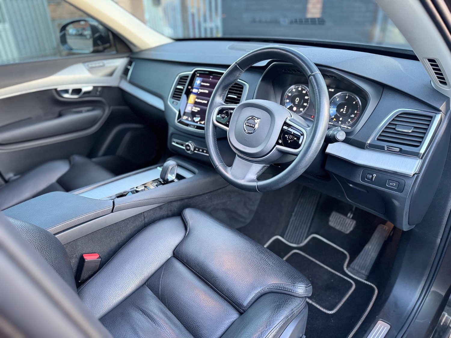 Used Volvo XC90 2021 for sale - 77238188: Photo 33