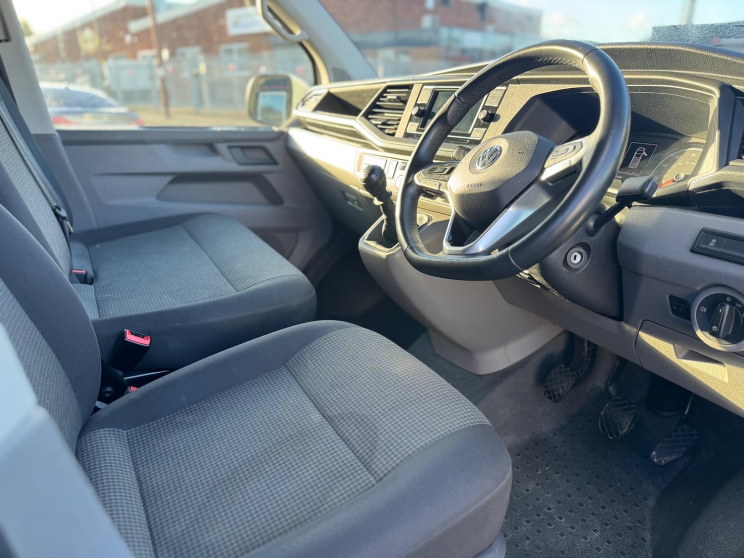 Used Volkswagen Transporter 2020 for sale - 76597311: Photo 19